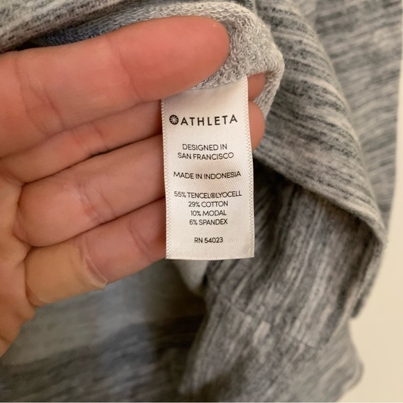 Athleta Bandha Crewneck Balloon Sleeve Sweatshirt - Picture 7 of 7